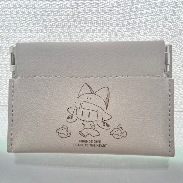 『もちもちサーモン柄』▶バネ口カードケース