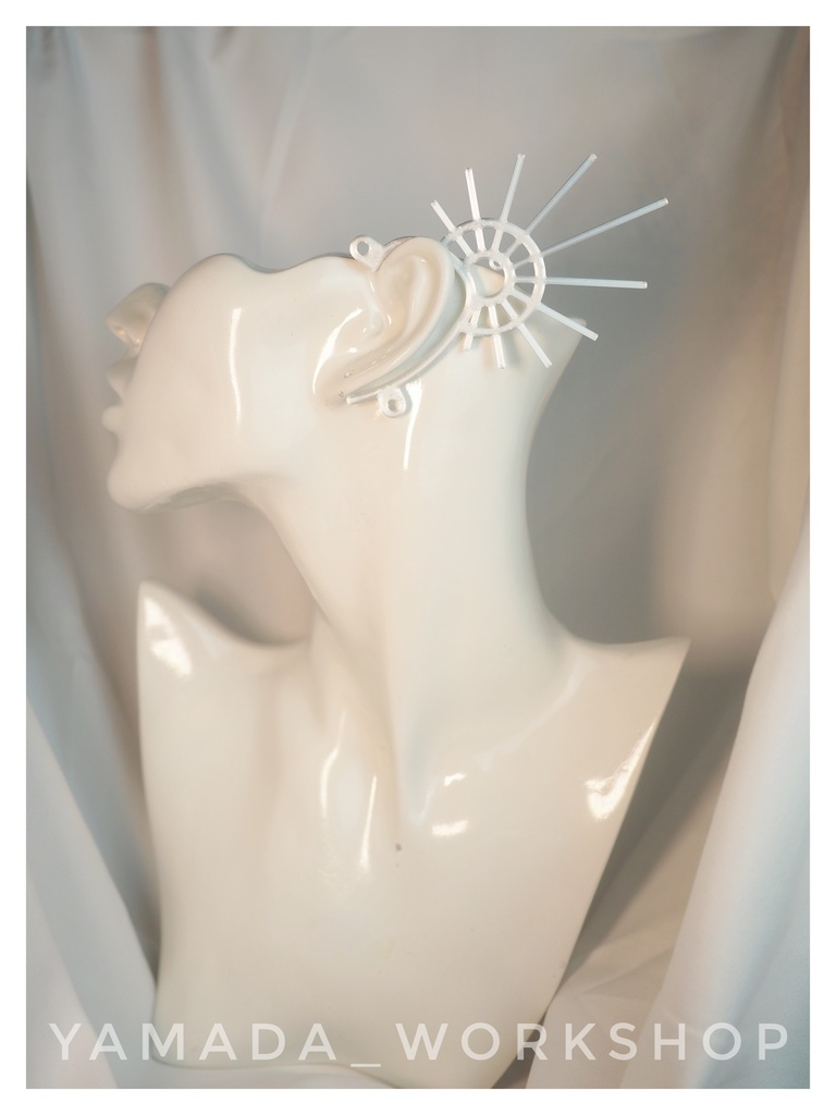 イヤーフック -光の神-