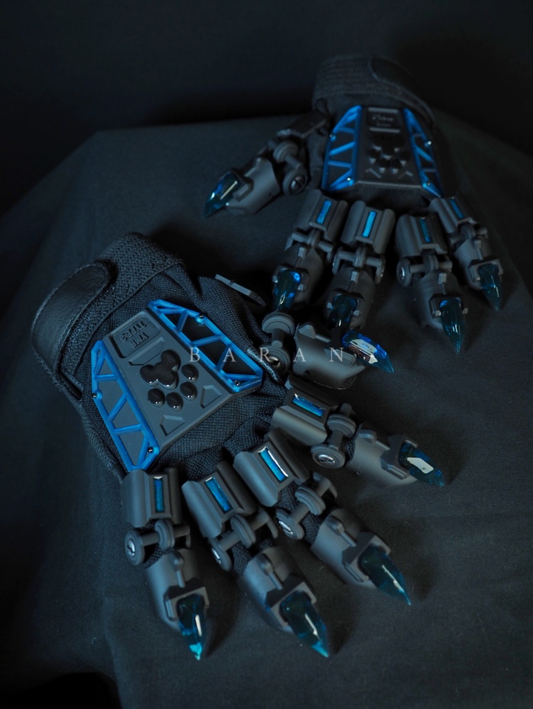 肉球義手製品版漆黒×クリアブルー両手セット