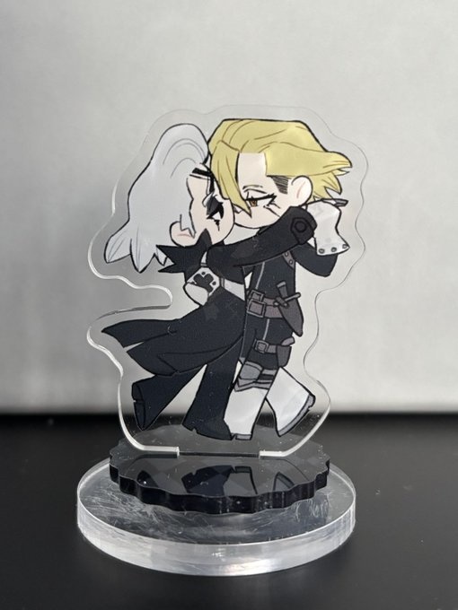 スタゼノ 回転アクリルスタンド