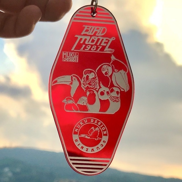 バード・スーベニアキーホルダー【サンセットレッド(クリア赤)・アクリル】