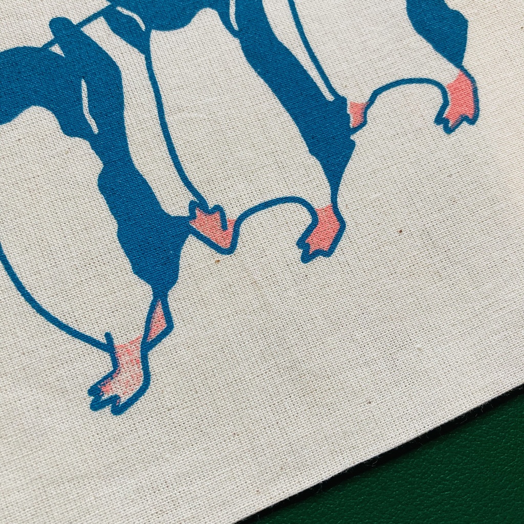 ペンギン【巾着】餃子はこび