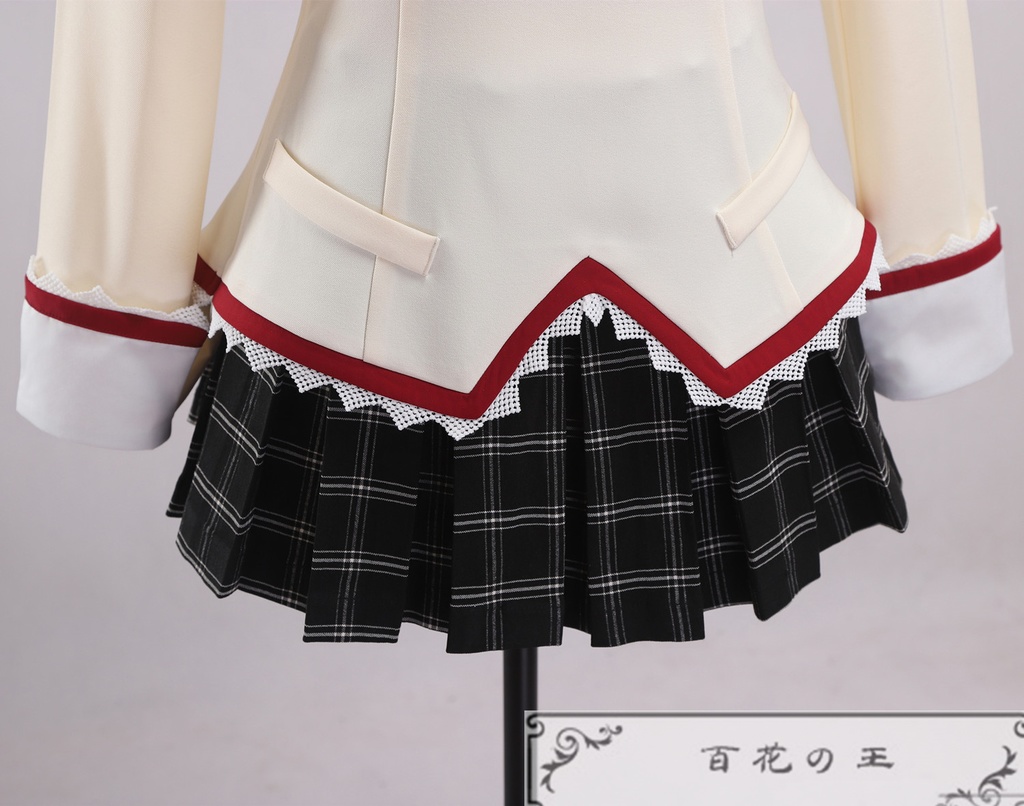 在庫品 魔法少女まどかマギカ 鹿目まどか 暁美ほむら 佐倉杏子 巴マミ 美樹 さやか コスプレ衣装 コスチューム