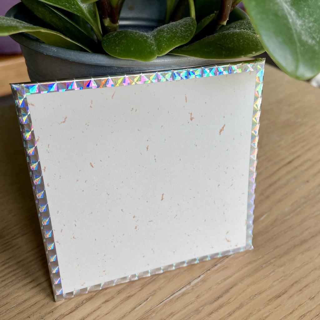 絢月あやね 初グッズ