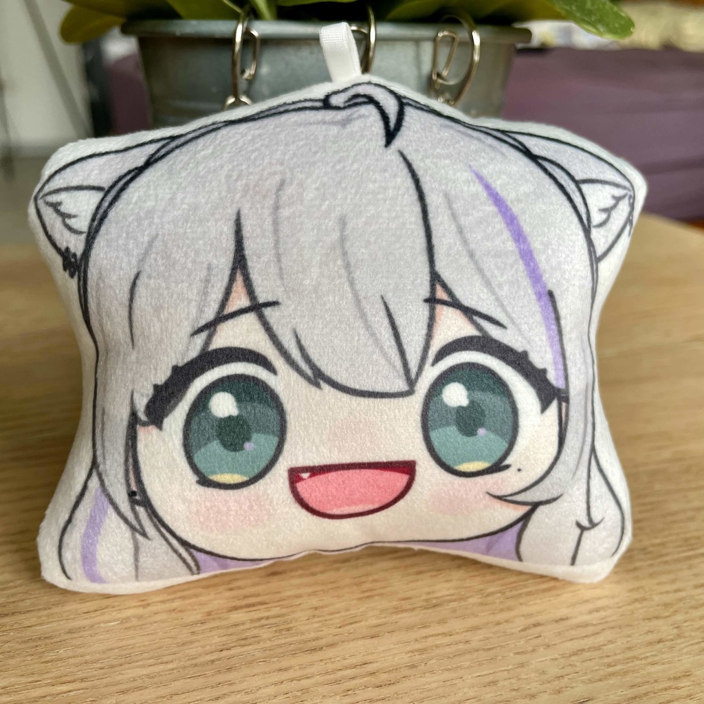 絢月あやね 初グッズ