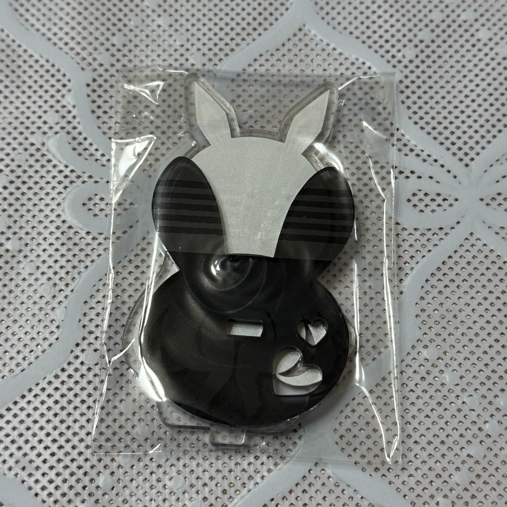 ノワール_アクリルスタンド