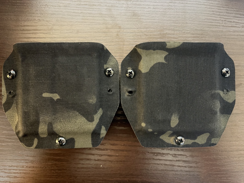 【アウトレットセール】カイデックス　M4系5.56用マガジンキャリア MCBK