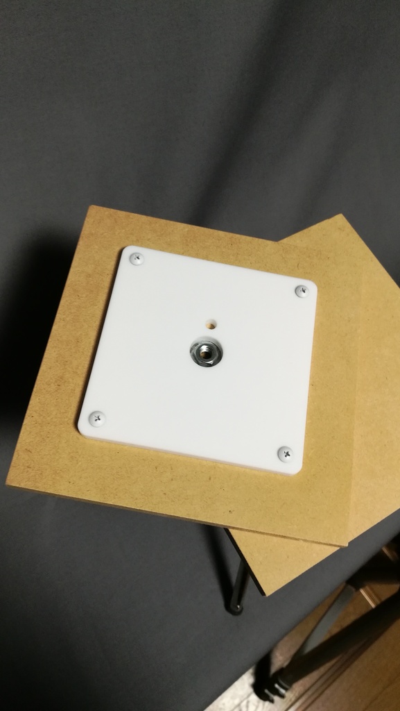 【ドールさん撮影】三脚用ステージ