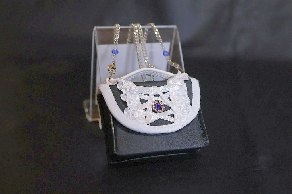 チェーンショルダーバッグ