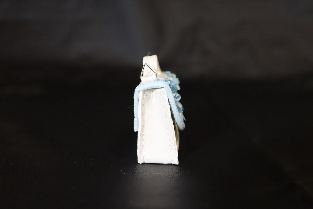 チェーンショルダーバッグ