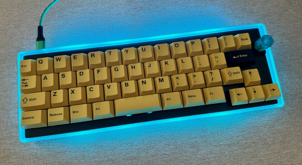 自作キーボード アルミケース+DZ60 GPK60-33R Poker互換(GH60、DZ60)ケース対応キーボード - Daraku