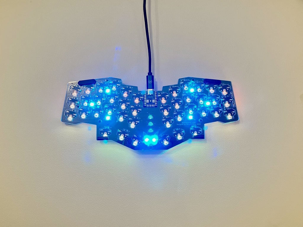 カラムスタッガード配列キーボード Noraneko42C