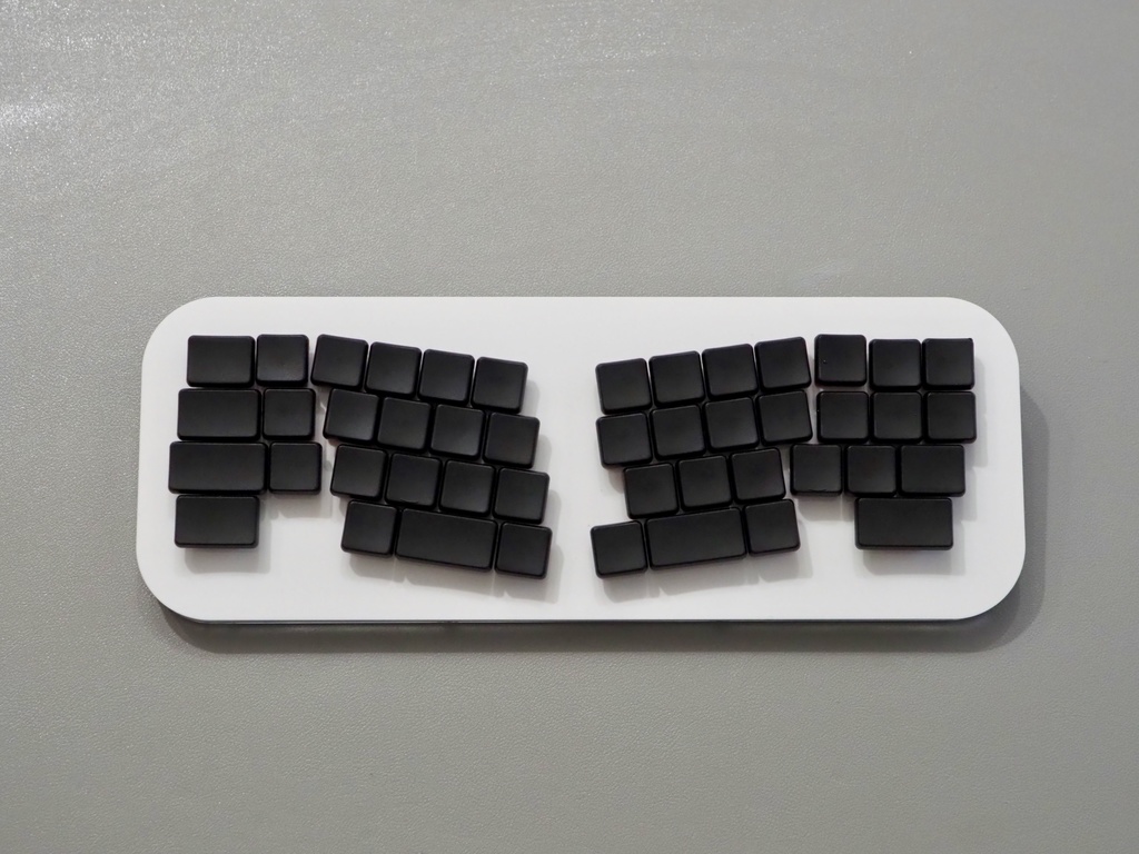 アリス配列キーボード Oyamada Alicia 17mmピッチ版