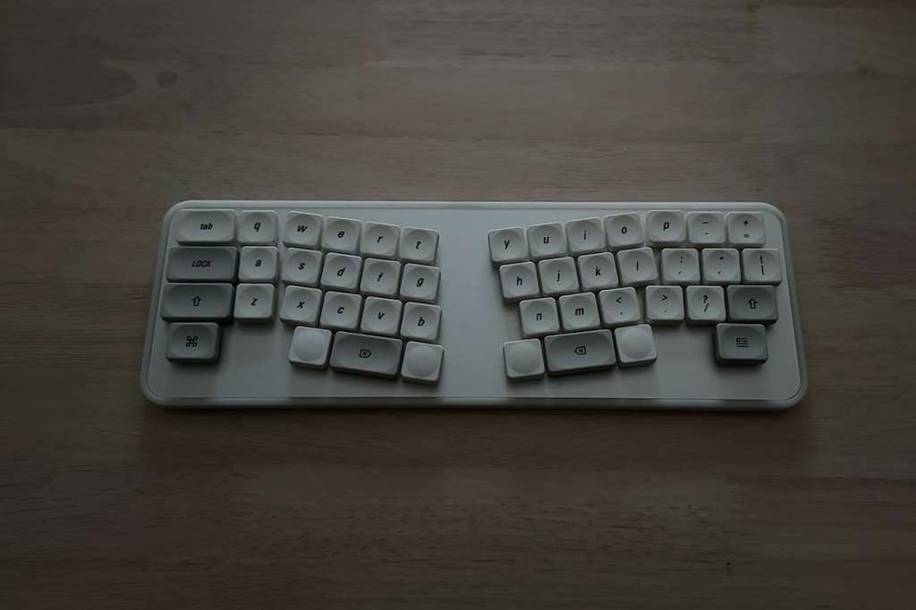 薄型40%アリス配列キーボード Oyamada Alicia