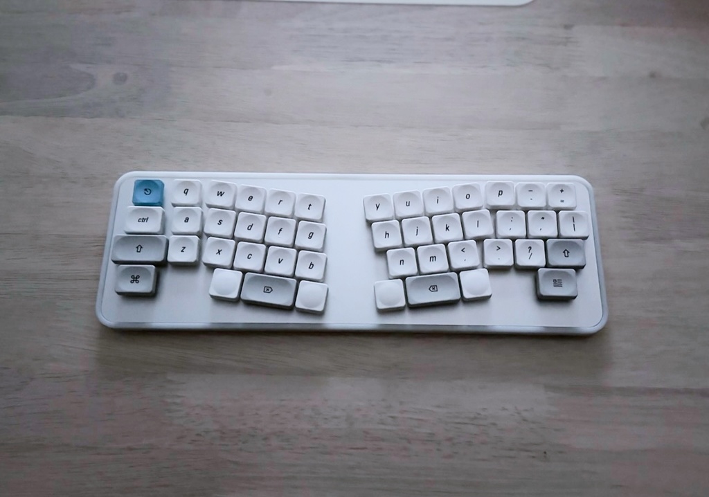 薄型40%アリス配列キーボード Oyamada Alicia