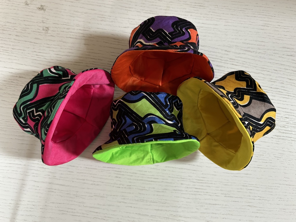 カラフルバケットハット