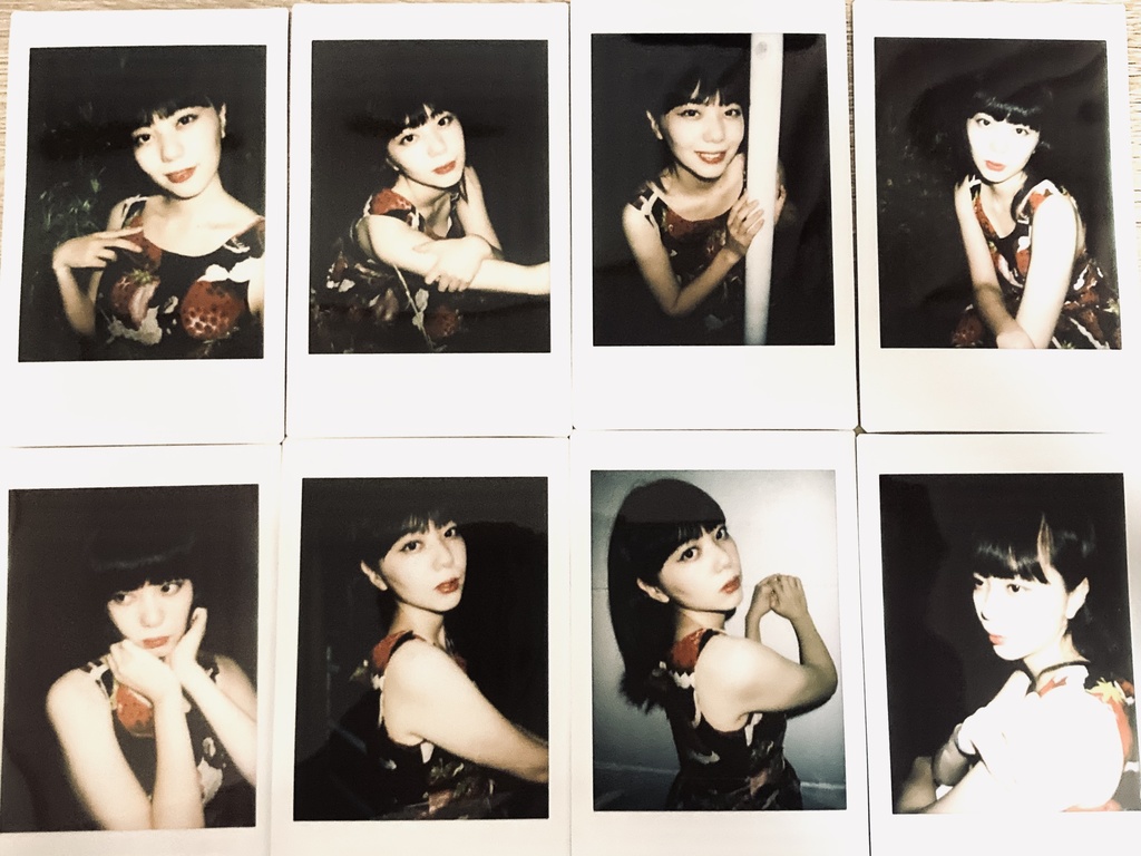 meu いちごワンピースチェキ アップ