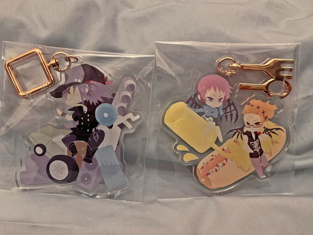 アクリルキーホルダー