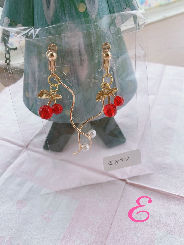 ハンドメイド イヤリング