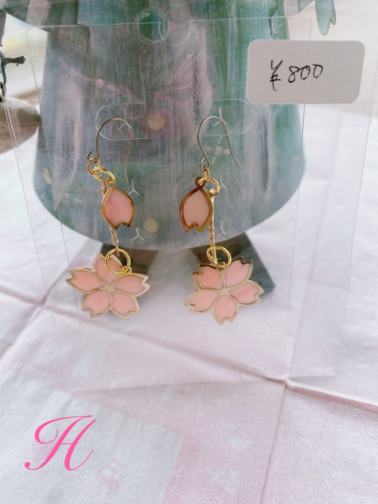 ハンドメイド ピアス