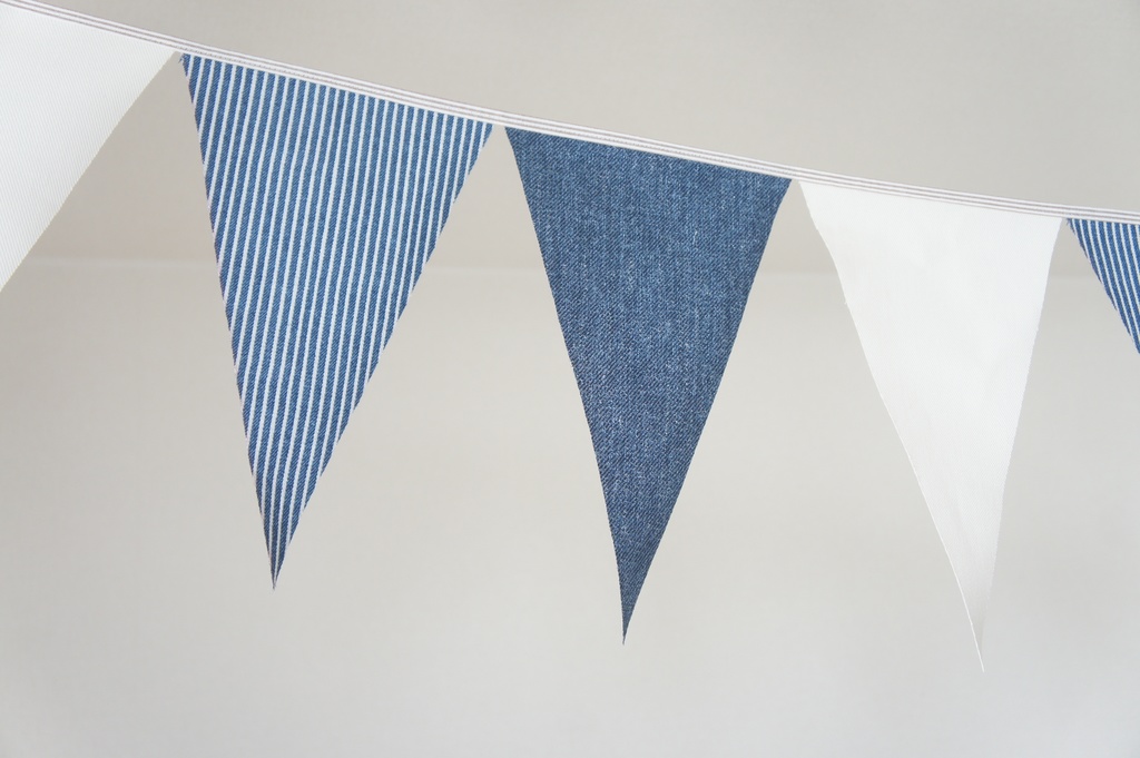 布ガーランド 290cm デニム紺 フラッグ 旗 結婚式 パーティー キャンプ 店舗装飾 飾り