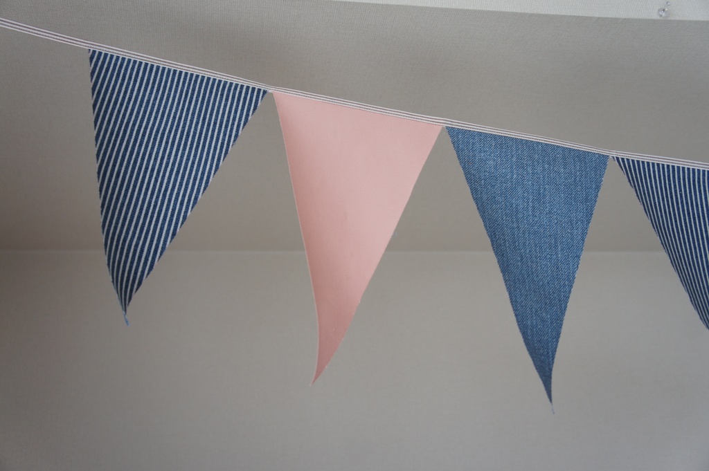 布ガーランド 290cm フラッグ 旗 結婚式 パーティー キャンプ 店舗装飾 飾り デニムピンク