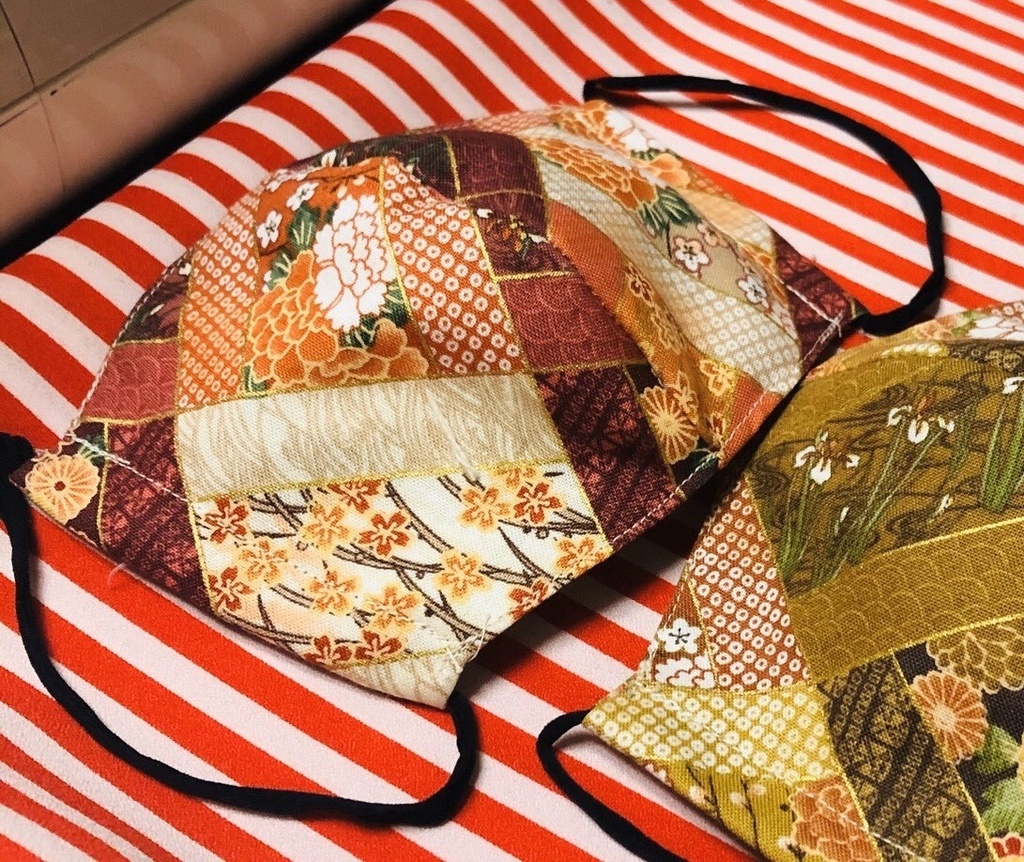 踊っちゃマスク(紅葉愛唄)(赤•水色•紫)