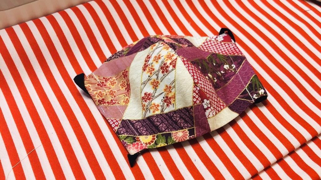 踊っちゃマスク(紅葉愛唄)(赤•水色•紫)