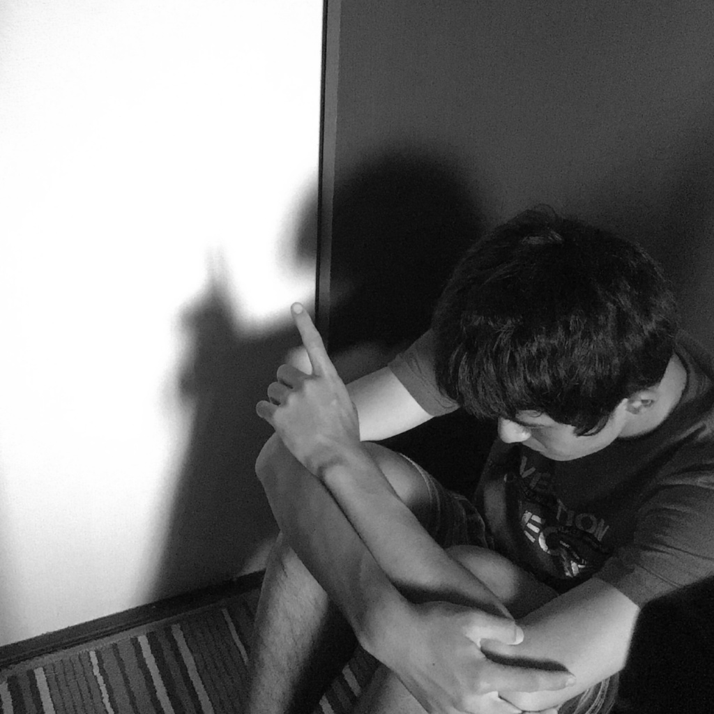 1st single「迷路」