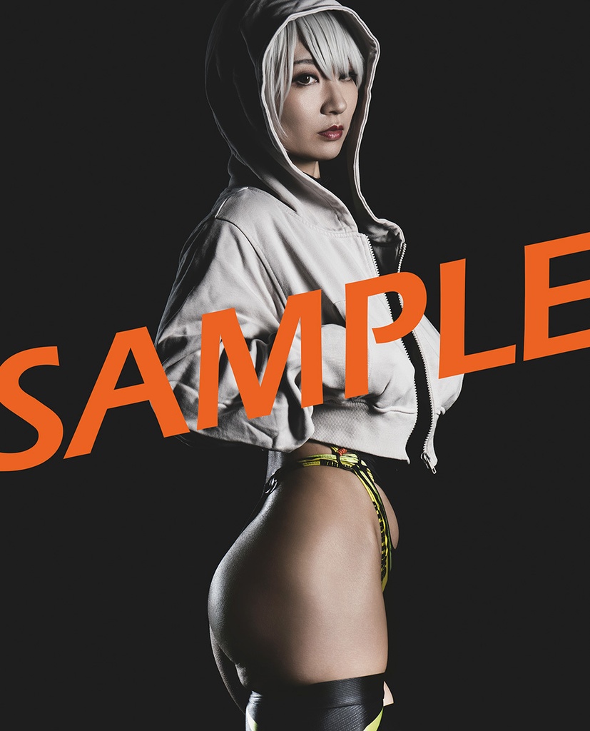 【C108新刊】パーソナルトレーナーが教えるコスプレイヤーのための筋トレ本&写真集セット