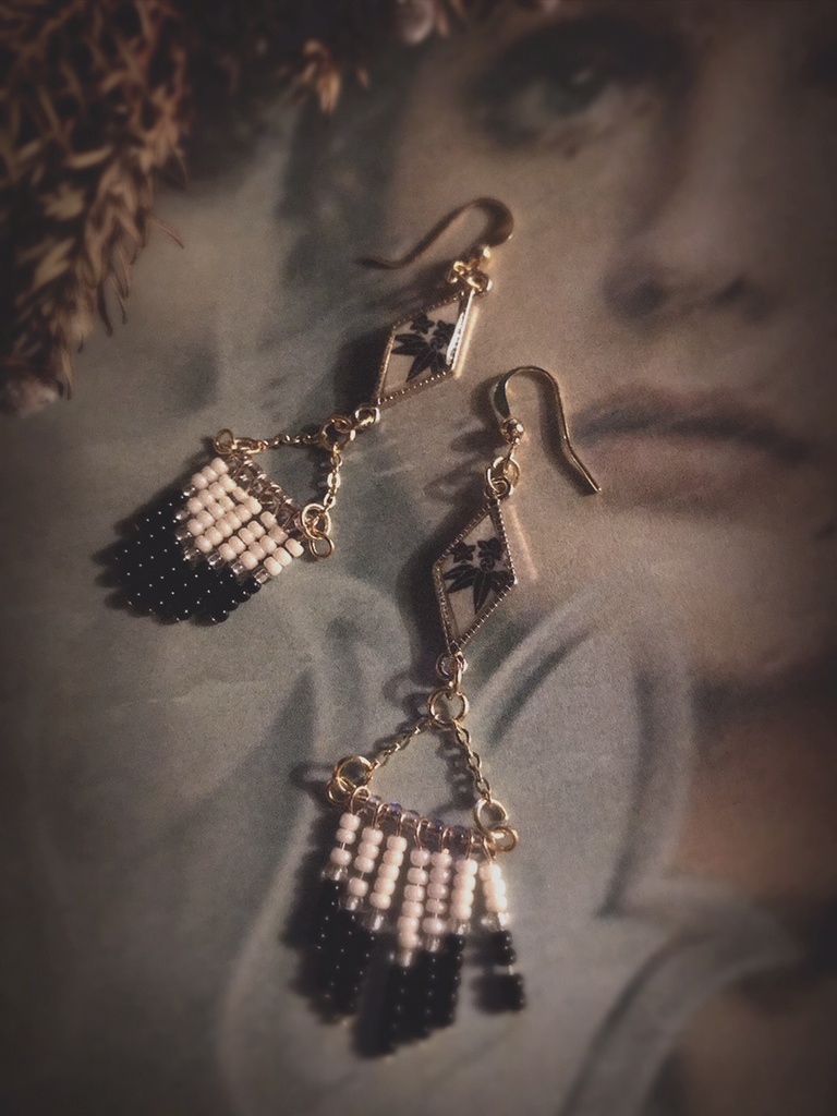 髭切 膝丸イメージピアス(イヤリング)