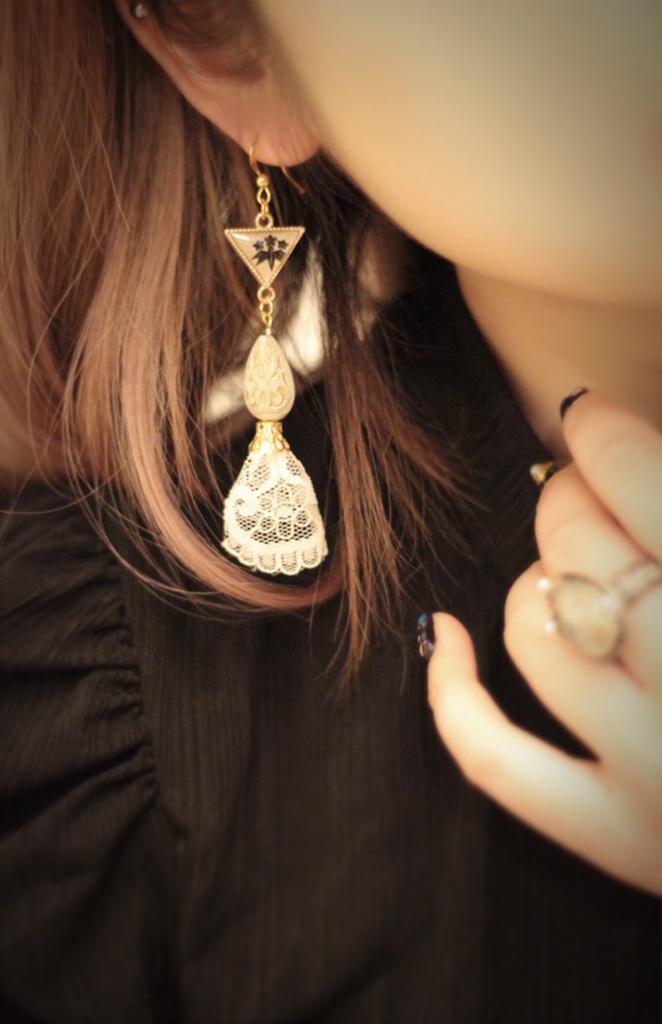 源氏兄弟 片耳用レースイヤリング(ピアス)