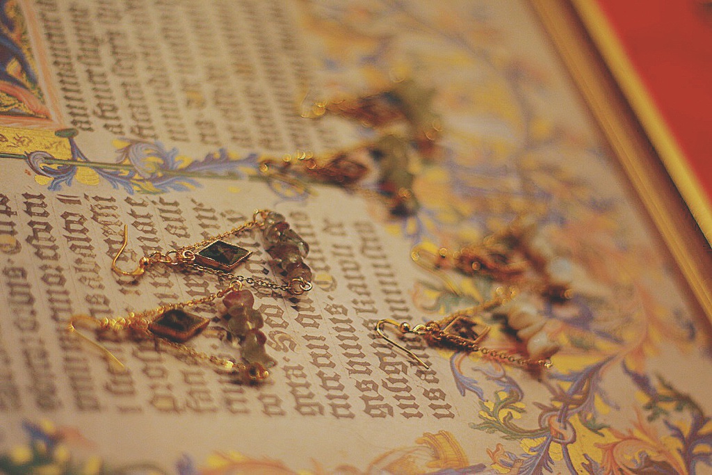 鶯丸 髭切 膝丸イメージイヤリング(ピアス)