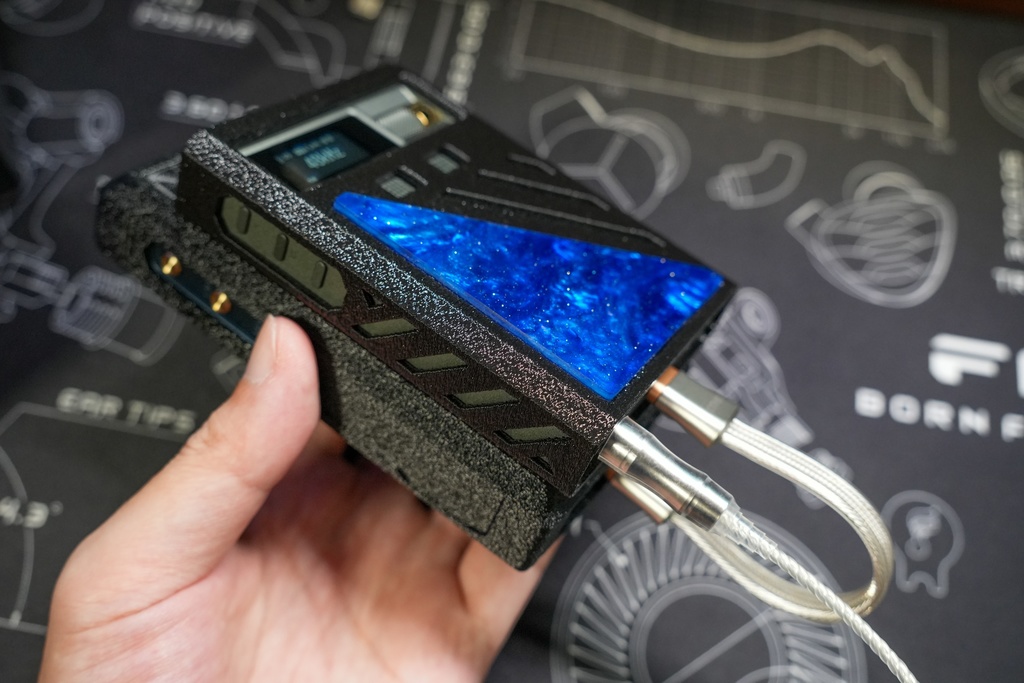 Cayin RU9 SPケース