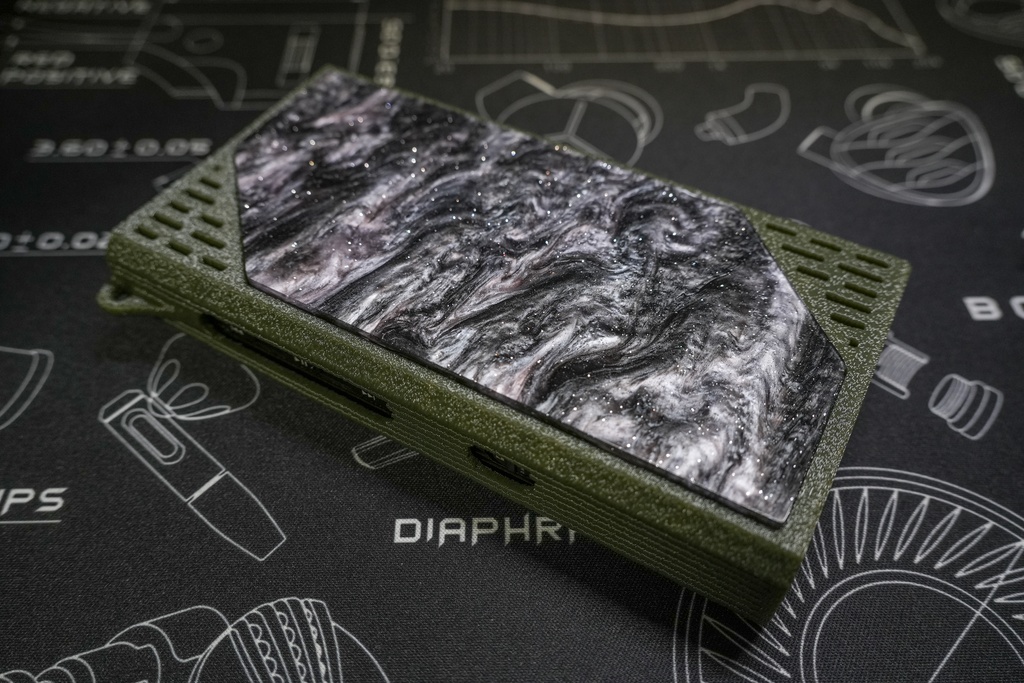 FIIO M33 R2R SPケース(ストラップホール付)