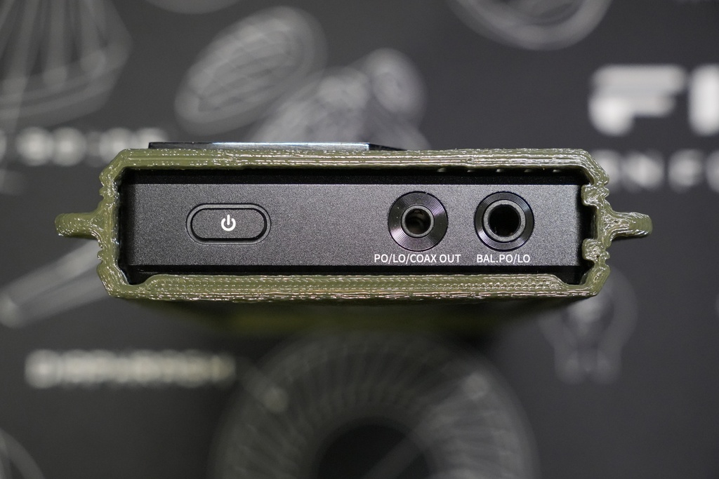 FIIO M33 R2R SPケース(ストラップホール付)