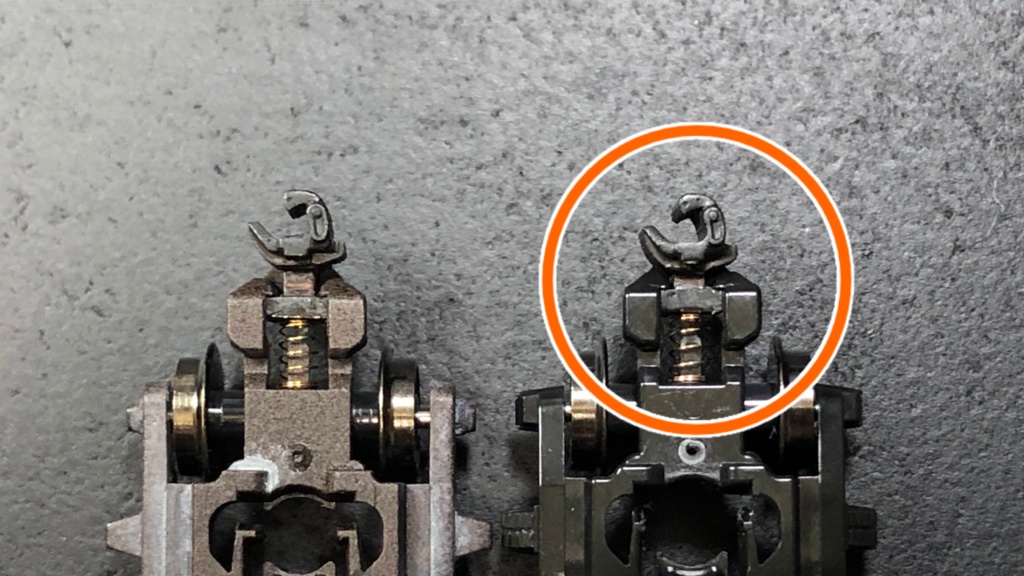 SSS(一部ボギー車向け):マルチナックルカプラー(改)