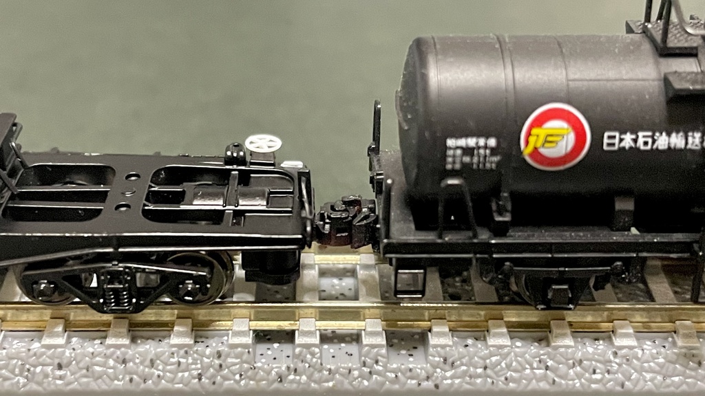 KPSS(K社新性能客車・一部M社製貨車):マルチナックルカプラー(改)