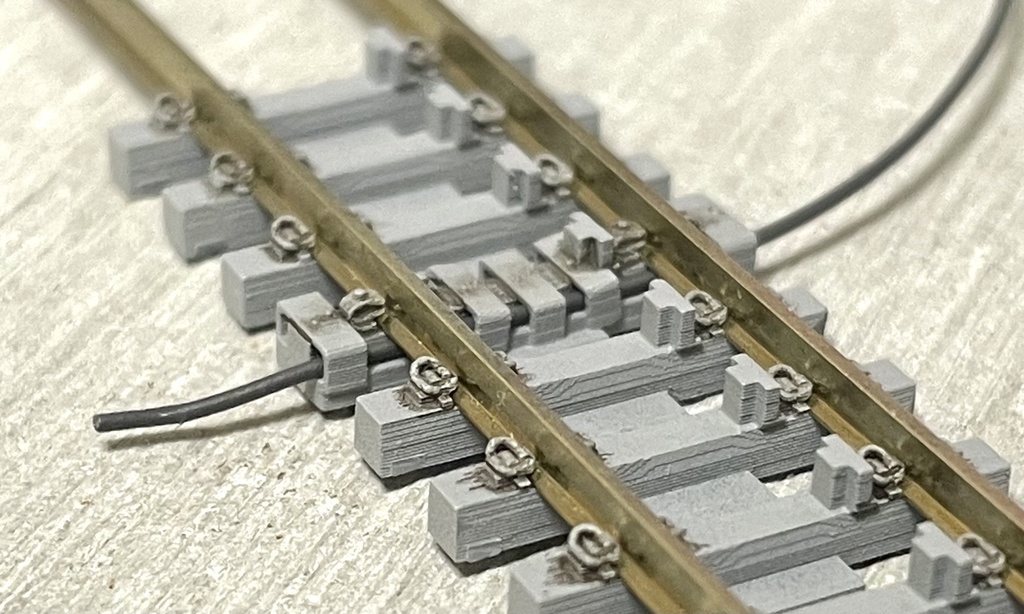 ケーブル防護用切り欠き枕木(5本セット)Nゲージ