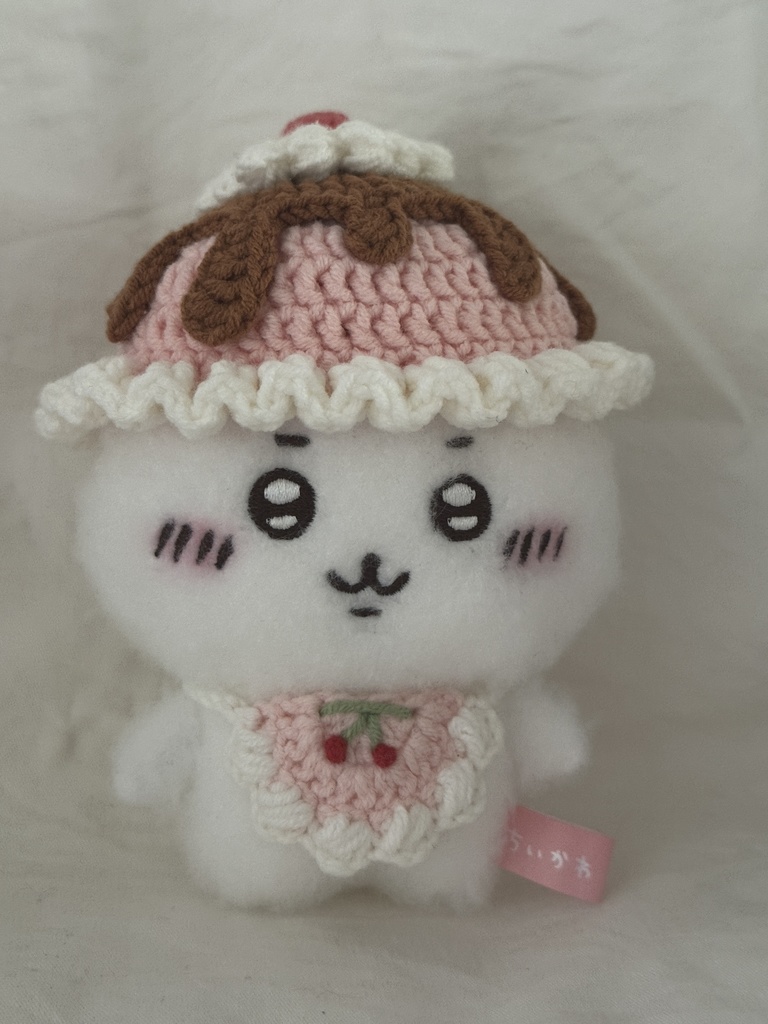 ぬい用　被り物　帽子　スタイ　ケーキ　かぎ針 編み物 ハンドメイド