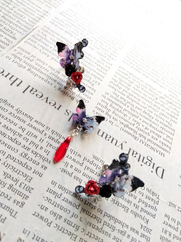 薔薇と蝶の耳飾り【Lilith】（ピアス、イヤリング一部選択可）