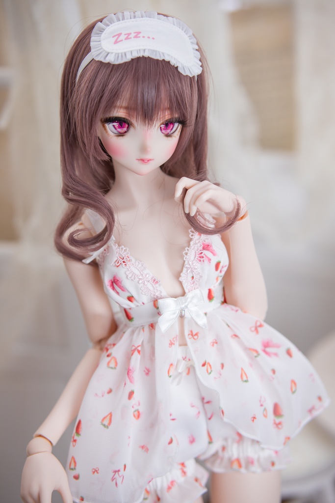 DD(M .L胸)DDS(M .L胸)サイズ ストロベリーリボンナイトウェア