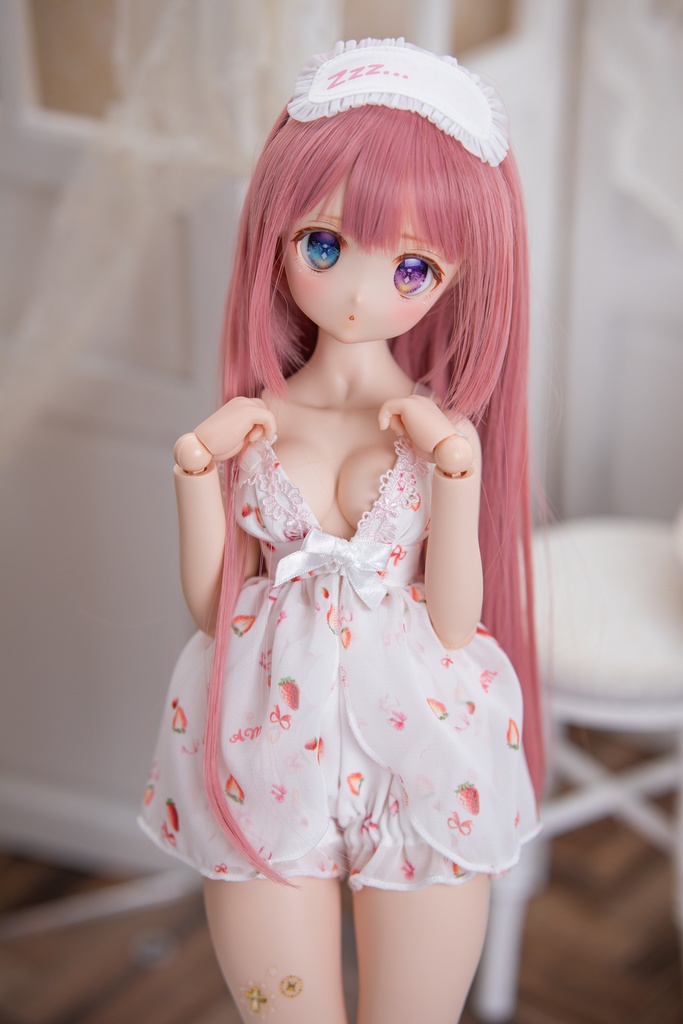 MDD(S .M .L胸)もちあしサイズ ストロベリーリボンナイトウェア