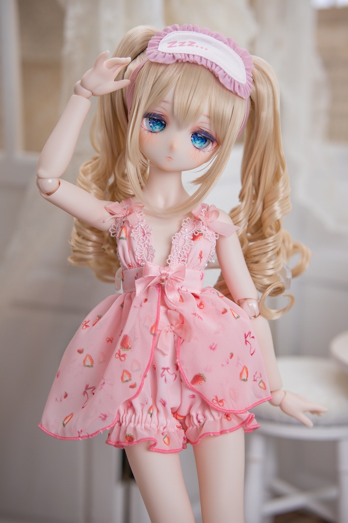MDD(S .M .L胸)もちあしサイズ ストロベリーリボンナイトウェア