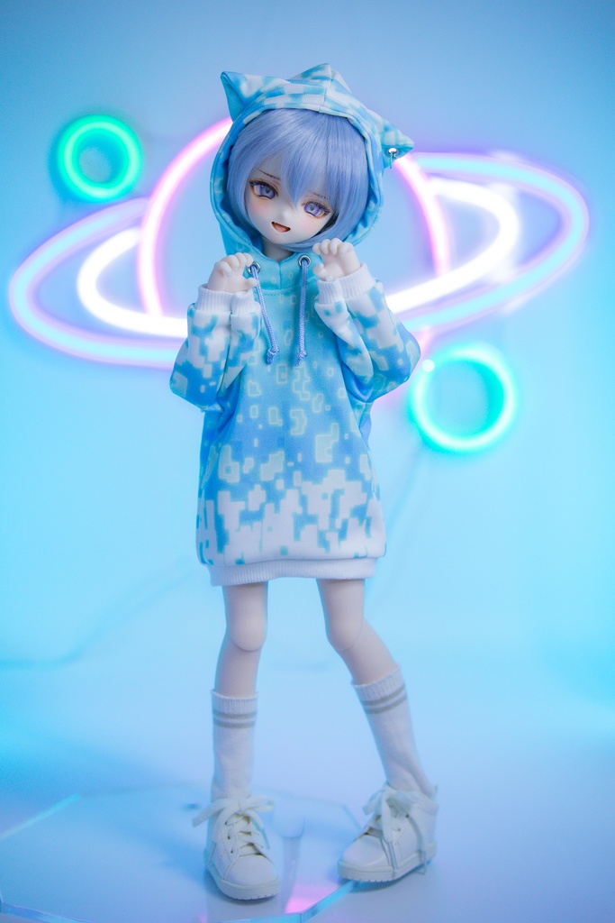 MDD(S.M.L胸) SDM DDP size サイバーキャットパーカー ライトカラー