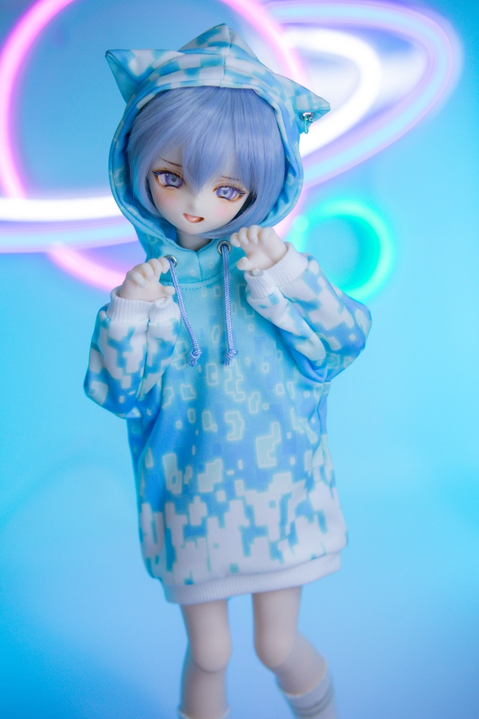 MDD(S.M.L胸) SDM DDP size サイバーキャットパーカー ライトカラー
