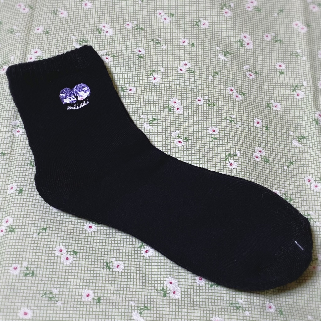御石刺繍靴下