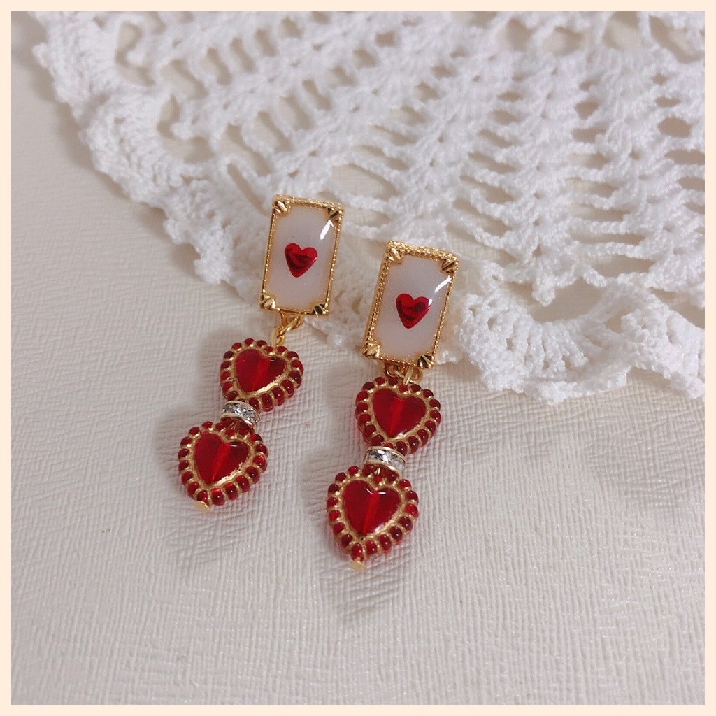 エース・トラッポラ イメージピアス・イヤリング