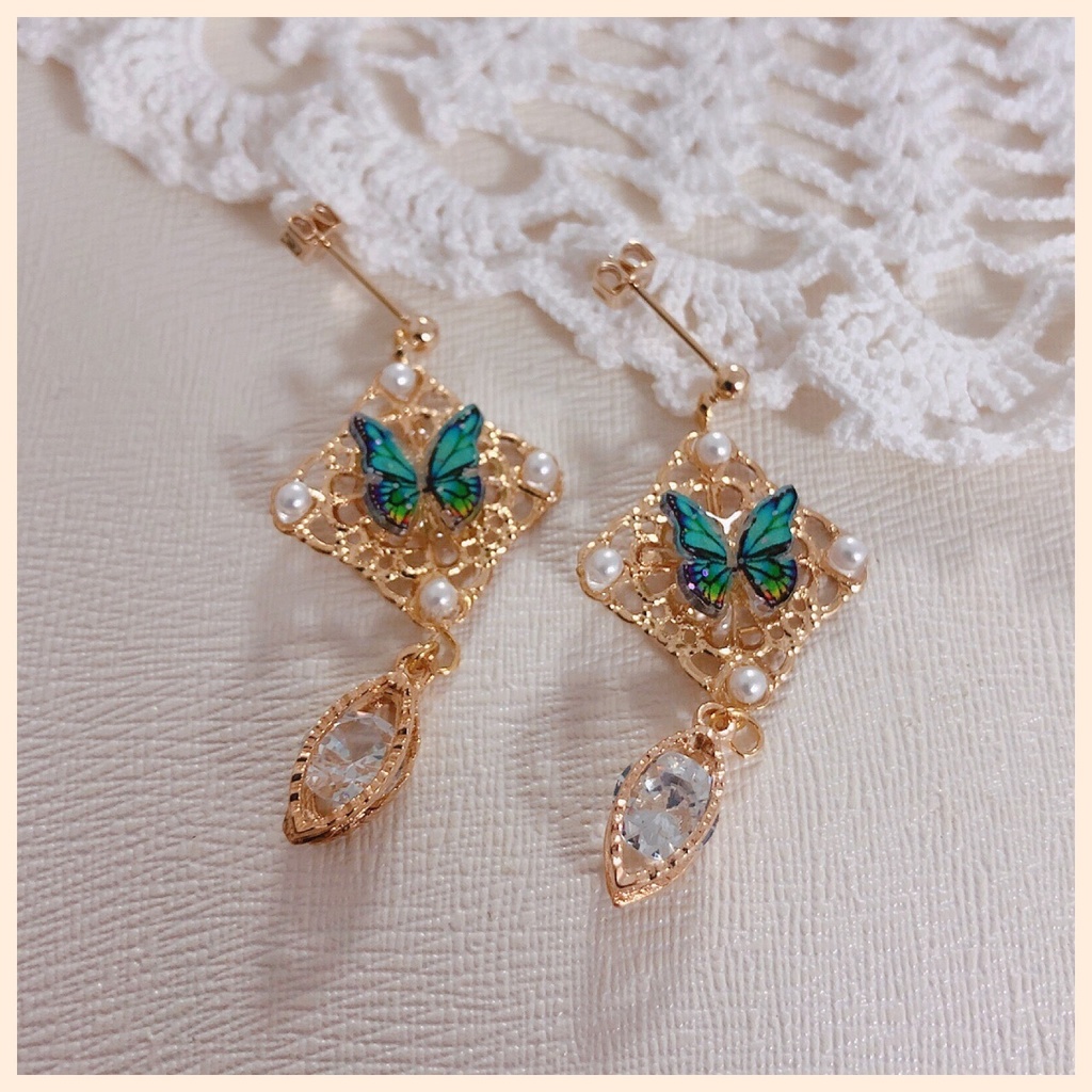 エース・トラッポラ イメージピアス