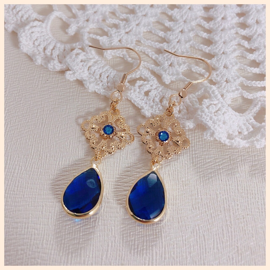 エース&デュースイメージピアス